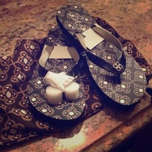 NWT Brighton Flip Flops
